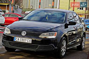 Седан Volkswagen Jetta 2012 в Черкасах
