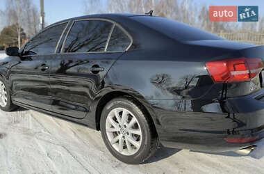 Седан Volkswagen Jetta 2015 в Днепре