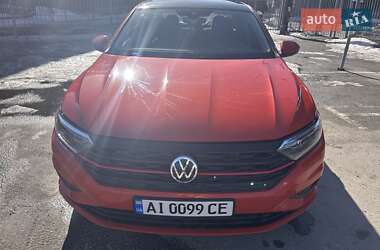 Седан Volkswagen Jetta 2018 в Києві