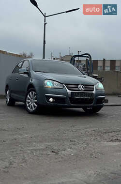 Седан Volkswagen Jetta 2009 в Запорожье