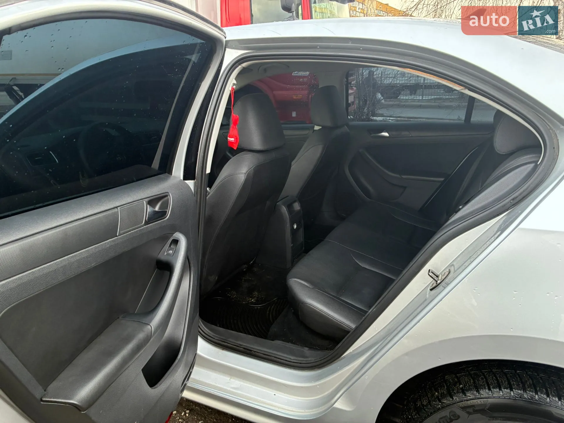 2010 Volkswagen Jetta - мініатюра 13