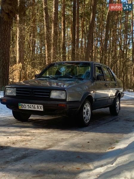 Седан Volkswagen Jetta 1989 в Кременце