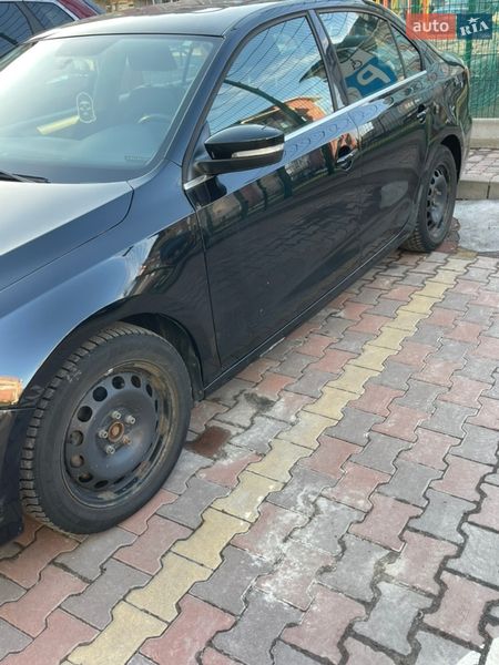 Седан Volkswagen Jetta 2013 в Гатном
