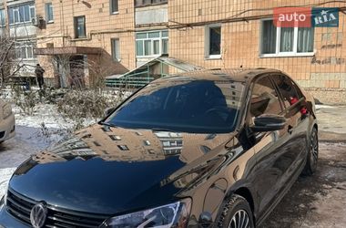 Седан Volkswagen Jetta 2016 в Києві