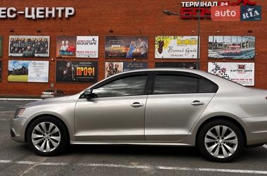 Седан Volkswagen Jetta 2012 в Броварах