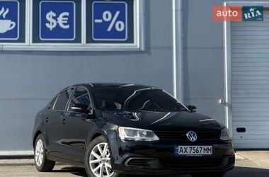 Седан Volkswagen Jetta 2011 в Києві