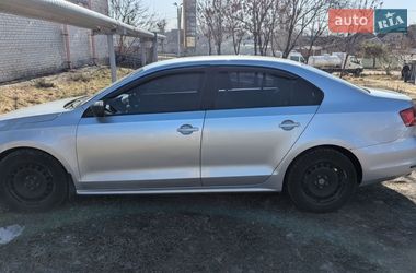 Седан Volkswagen Jetta 2014 в Харькове