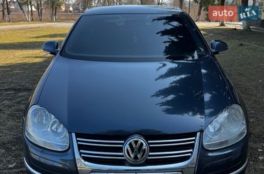 Седан Volkswagen Jetta 2008 в Івано-Франківську