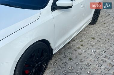 Седан Volkswagen Jetta 2017 в Полтаве