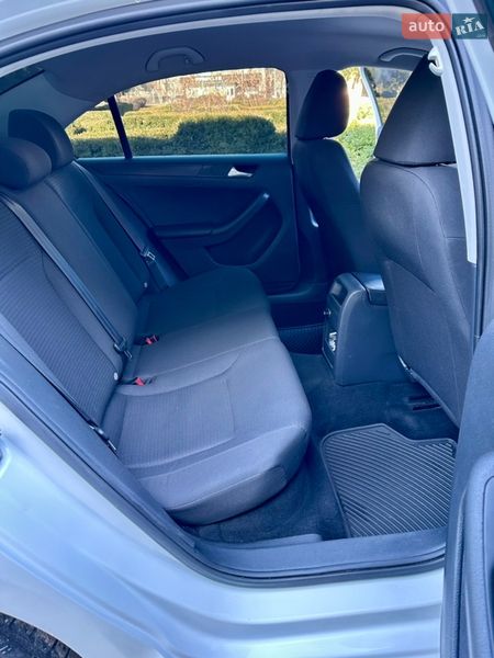 Седан Volkswagen Jetta 2015 в Тульчине