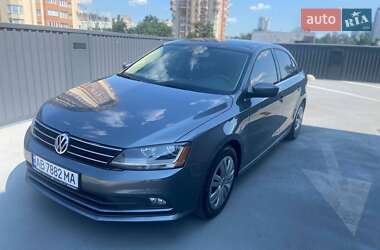 Седан Volkswagen Jetta 2016 в Вышгороде