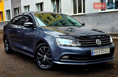 Седан Volkswagen Jetta 2015 в Харкові