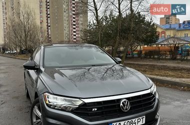 Седан Volkswagen Jetta 2018 в Киеве