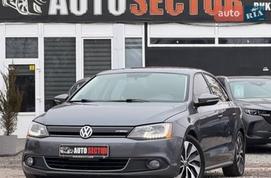 Седан Volkswagen Jetta 2013 в Харькове