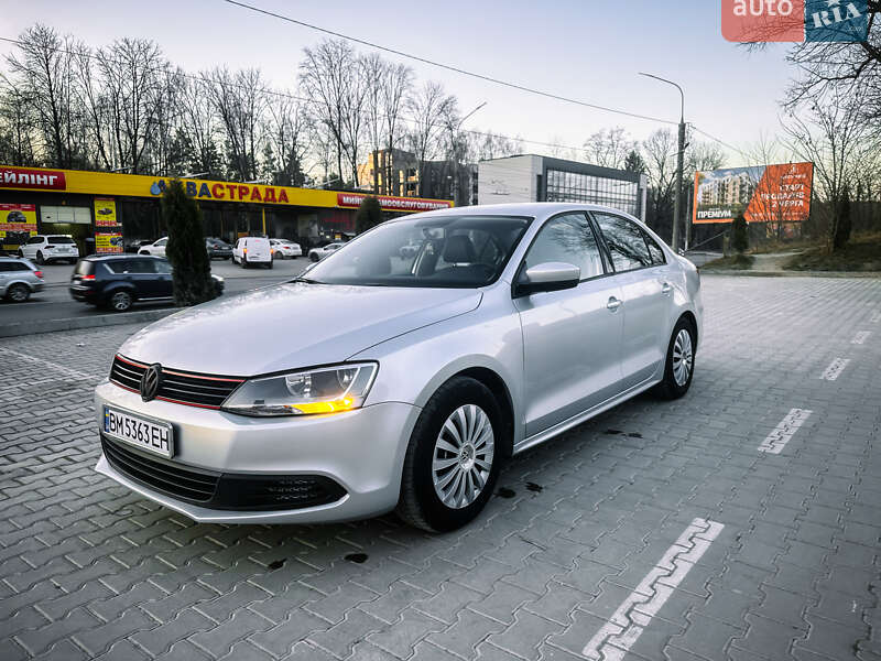 Volkswagen Jetta 2014
