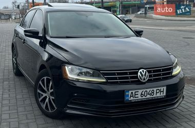 Седан Volkswagen Jetta 2017 в Днепре