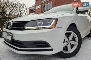 Седан Volkswagen Jetta 2017 в Киеве