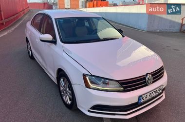 Седан Volkswagen Jetta 2017 в Киеве
