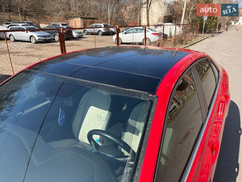 Седан Volkswagen Jetta 2018 в Киеве