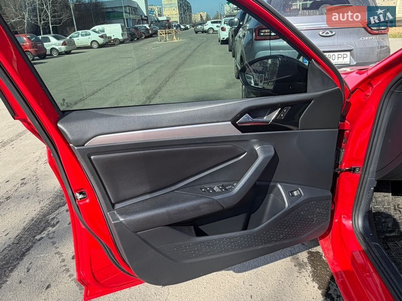 Седан Volkswagen Jetta 2018 в Киеве