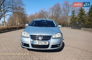 Седан Volkswagen Jetta 2010 в Миргороді