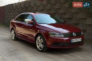 Седан Volkswagen Jetta 2016 в Львові