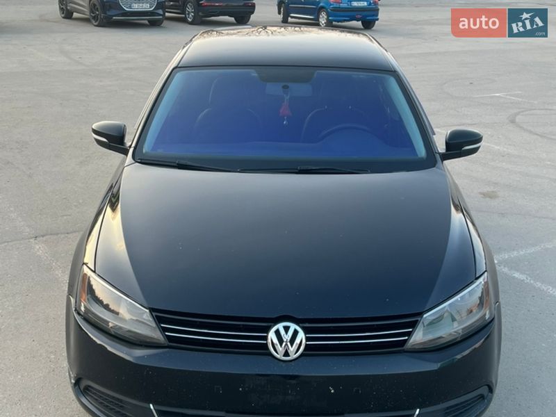 Volkswagen Jetta 2011