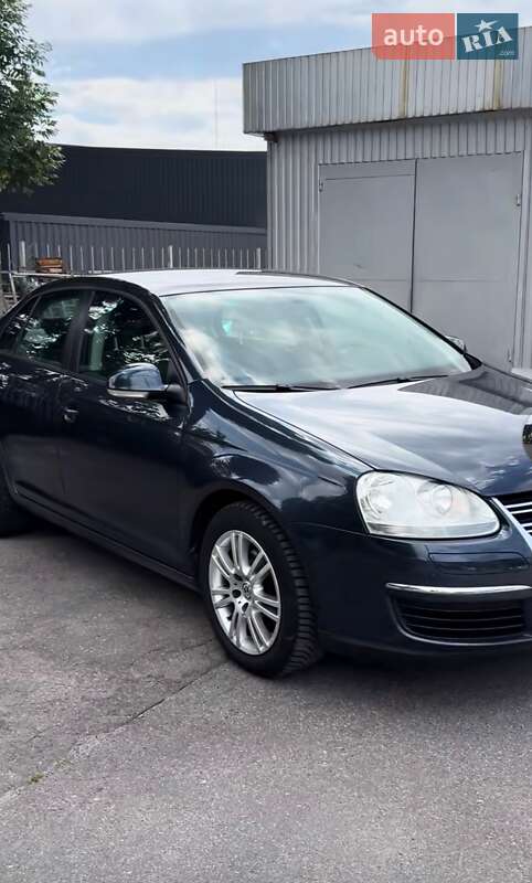 Volkswagen Jetta 2008