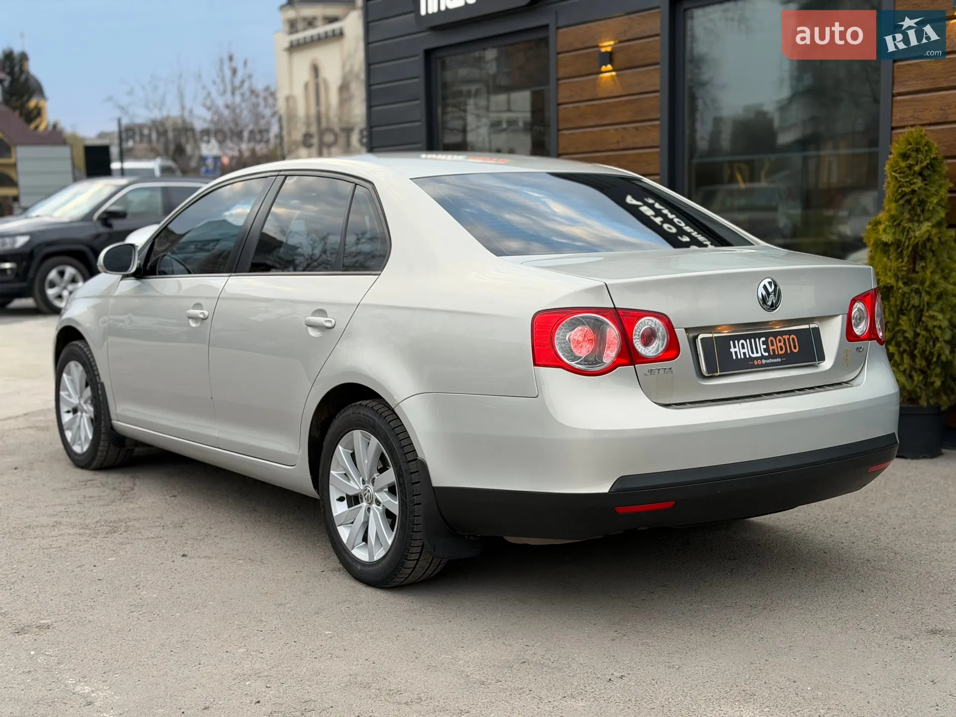 2010 Volkswagen Jetta - мініатюра 17