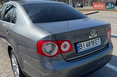 Седан Volkswagen Jetta 2006 в Кременчуці
