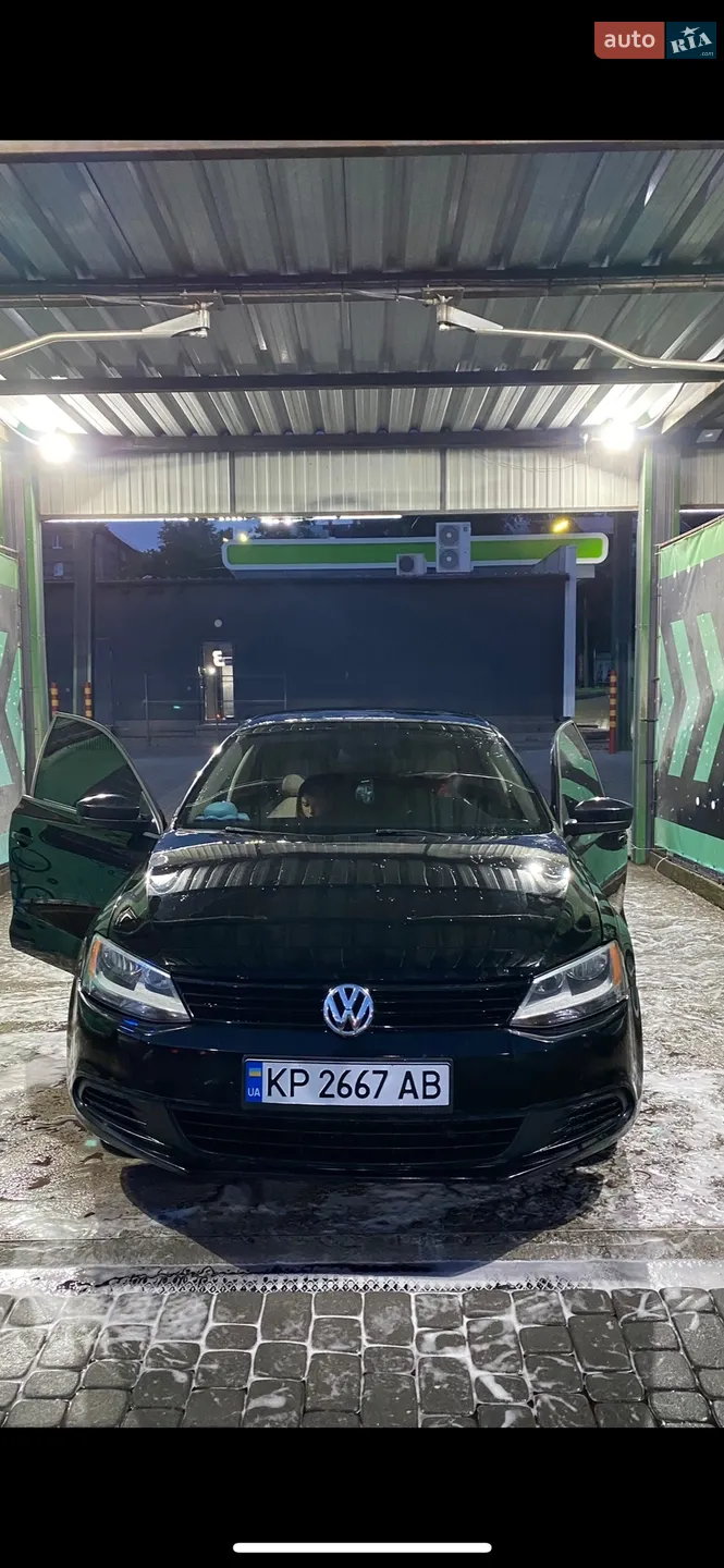 2011 Volkswagen Jetta - мініатюра 2