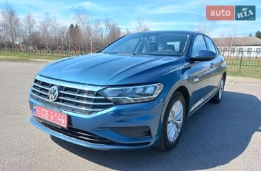 Седан Volkswagen Jetta 2019 в Новых Санжарах