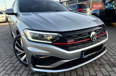 Седан Volkswagen Jetta 2019 в Львове