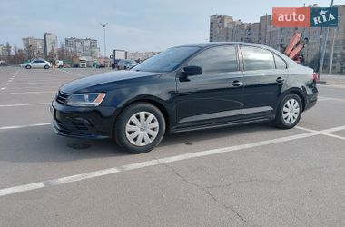 Седан Volkswagen Jetta 2015 в Киеве