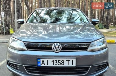 Седан Volkswagen Jetta 2013 в Ірпені