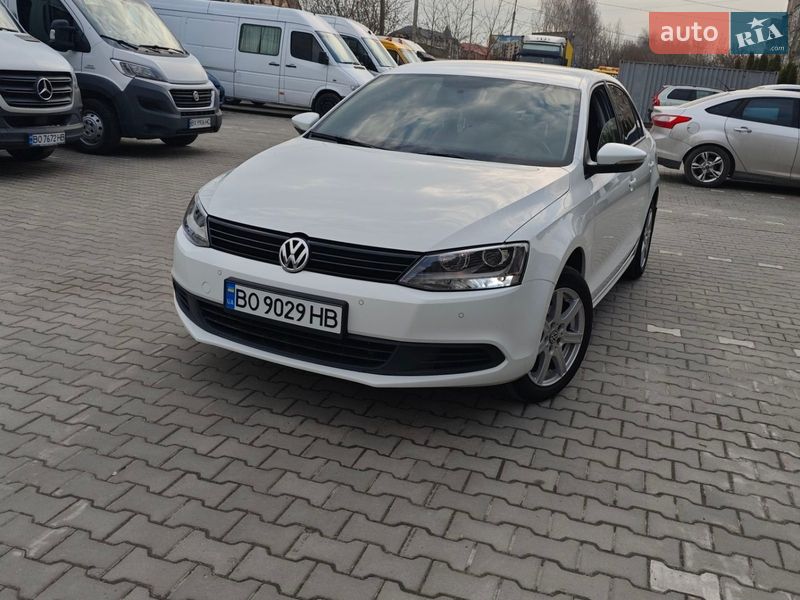 Volkswagen Jetta 2014