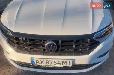 Седан Volkswagen Jetta 2018 в Харькове