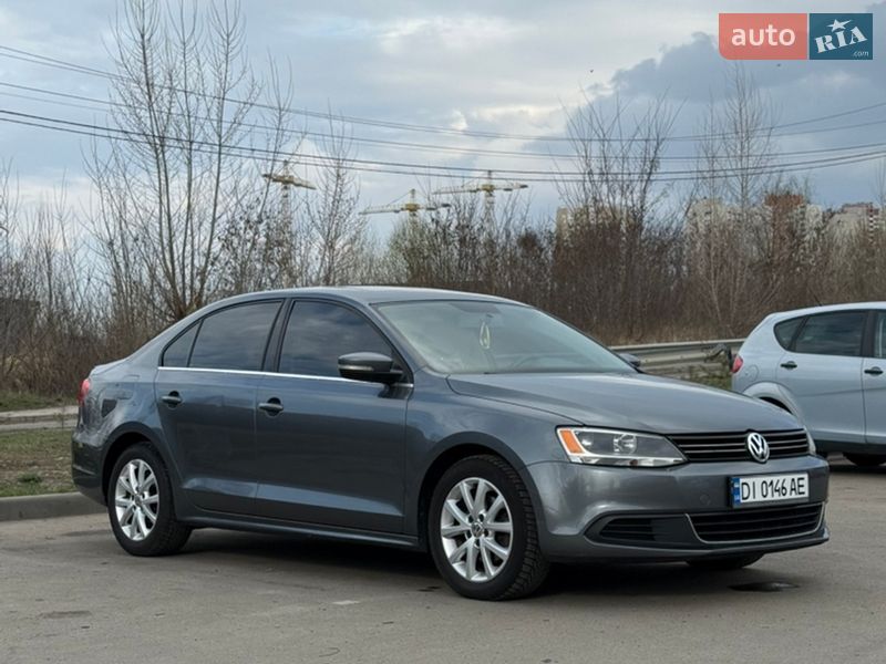Седан Volkswagen Jetta 2013 в Киеве