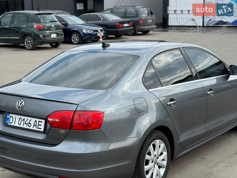 Седан Volkswagen Jetta 2013 в Киеве