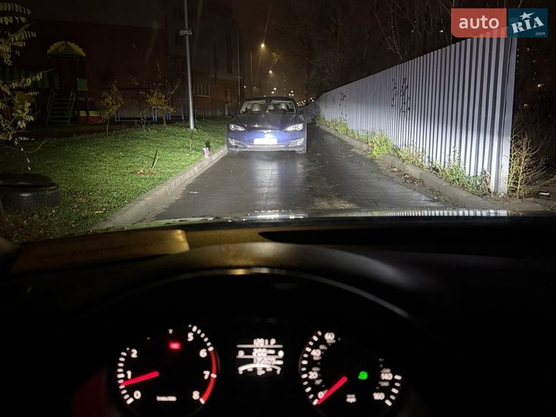 Седан Volkswagen Jetta 2013 в Киеве