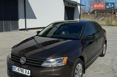 Седан Volkswagen Jetta 2015 в Бориславе