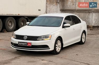 Седан Volkswagen Jetta 2015 в Киеве