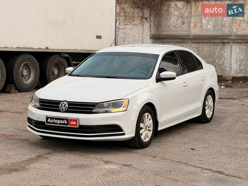 Volkswagen Jetta 2015