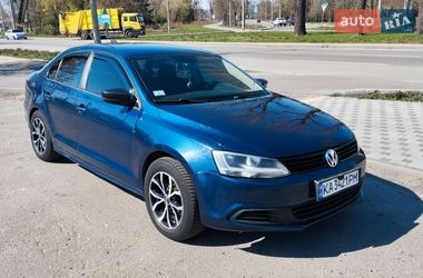 Седан Volkswagen Jetta 2014 в Киеве