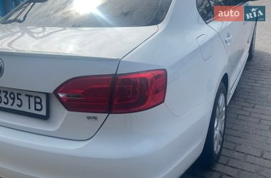 Седан Volkswagen Jetta 2013 в Вышгороде