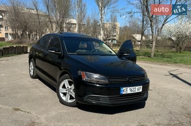 Седан Volkswagen Jetta 2013 в Кривом Роге