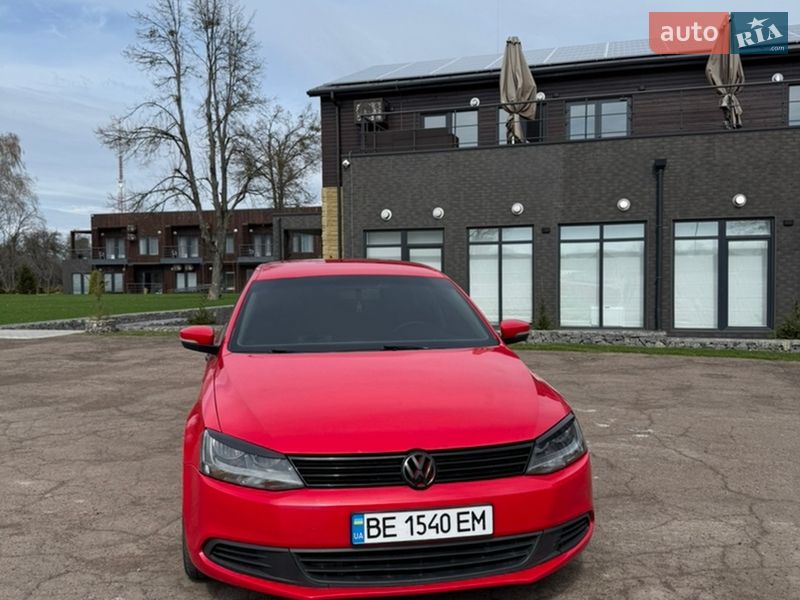 Седан Volkswagen Jetta 2013 в Сумах