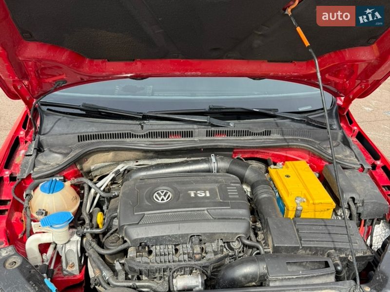 Седан Volkswagen Jetta 2013 в Сумах