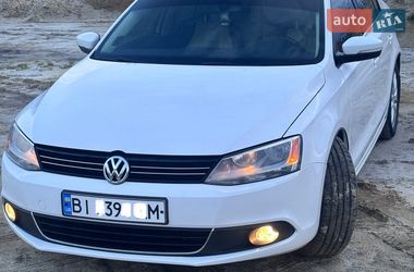 Седан Volkswagen Jetta 2012 в Опошне