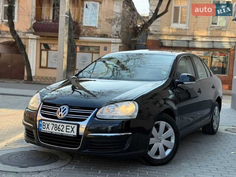 Седан Volkswagen Jetta 2005 в Могилев-Подольске